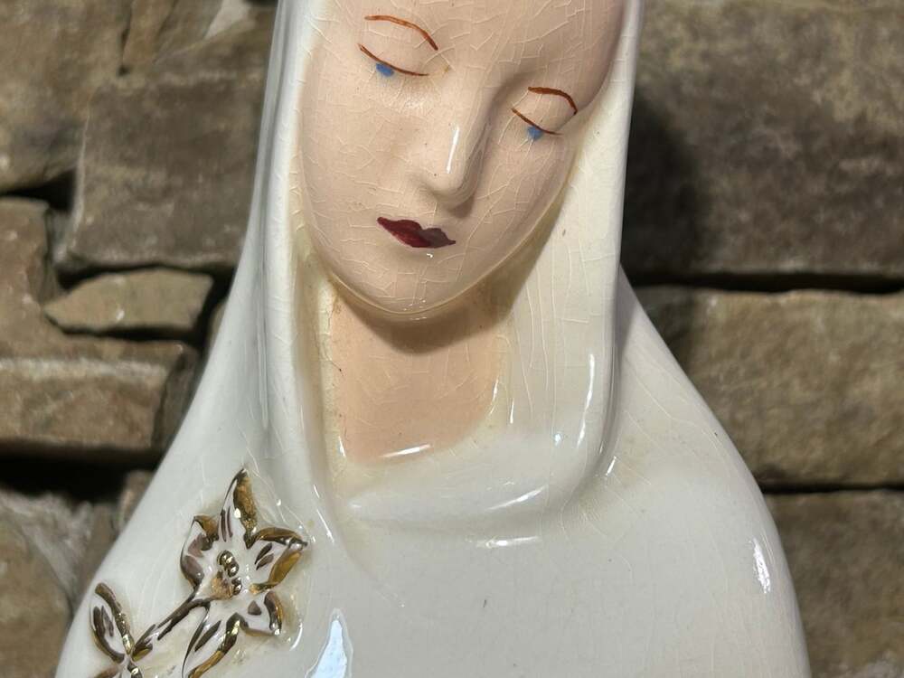 Mary Mother of Jesus porcelain statue Figurine signed Religious gold accentREAD